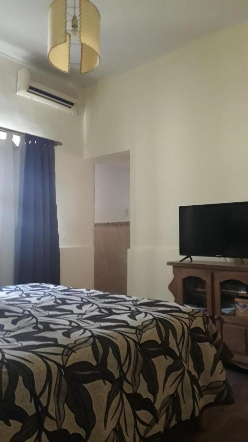 Casa Cerca Del Centro Bed&Breakfast Mendoza Dış mekan fotoğraf