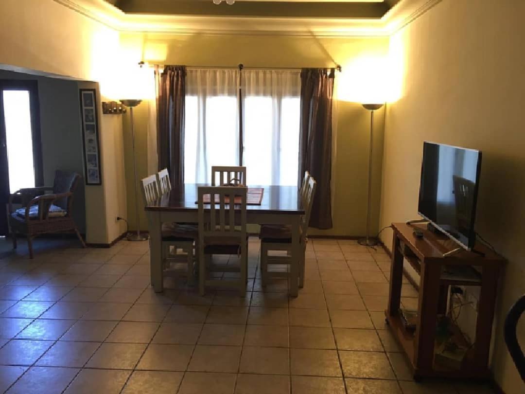 Casa Cerca Del Centro Bed&Breakfast Mendoza Dış mekan fotoğraf